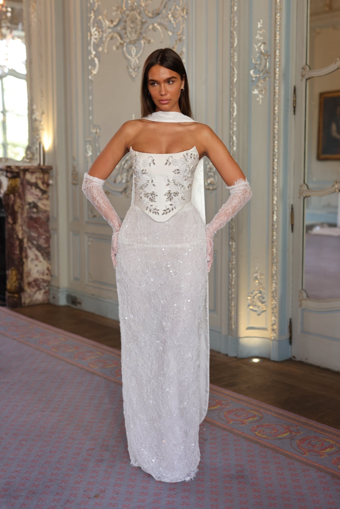 EVERLY GOWN LACE